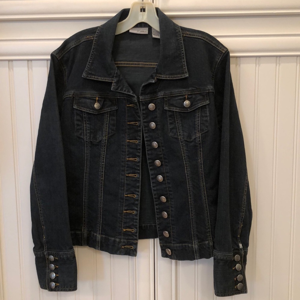 Chico’s Denim Jacket lots of fun button Detail !
